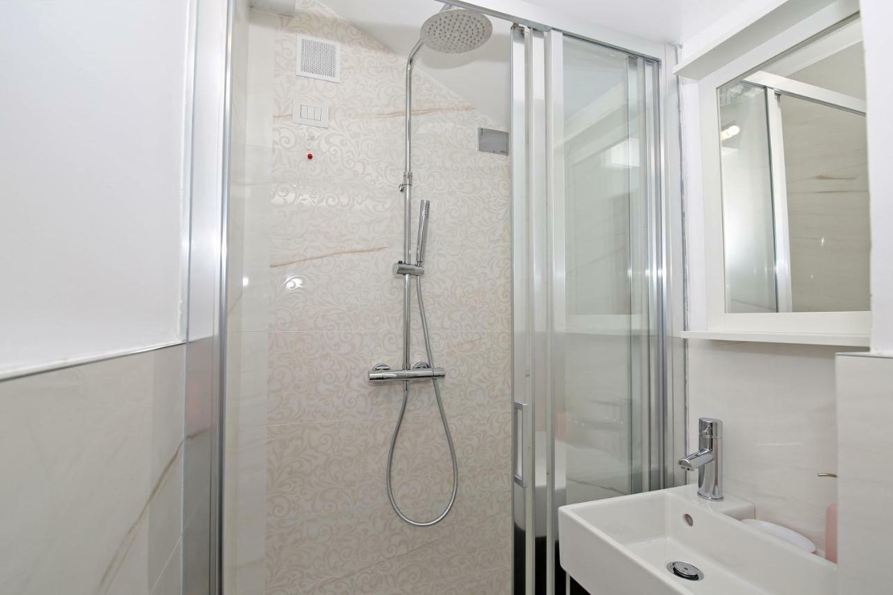 Palazzo Barindelli Suite Bianca Bellagio Buitenkant foto